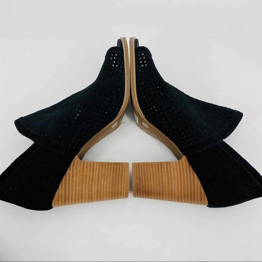 Lucky Brand Livey Black Peep Toe Suede Bootie 3.5” Stacked Block Heel Size 11M - Picture 5 of 15